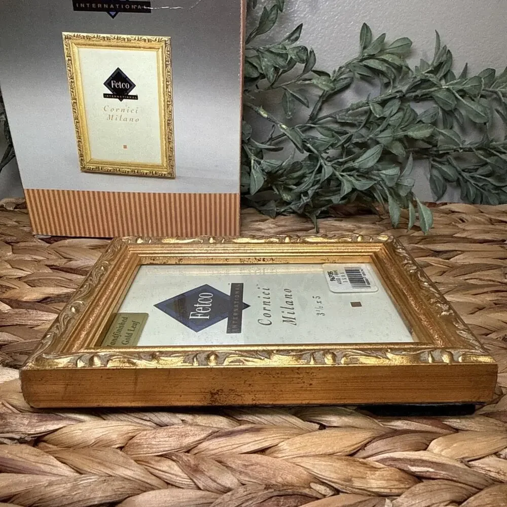 Fetco Wood Ornate Baroque Handpainted Gold Leaf Picture Frame 3.5